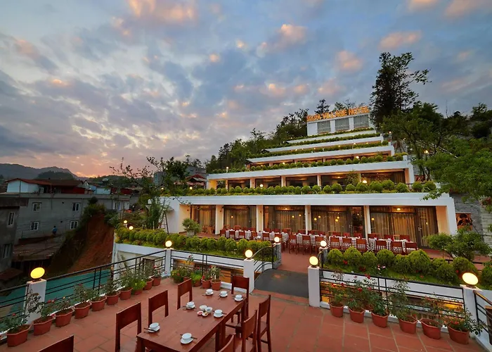 Sapa Village Hotel