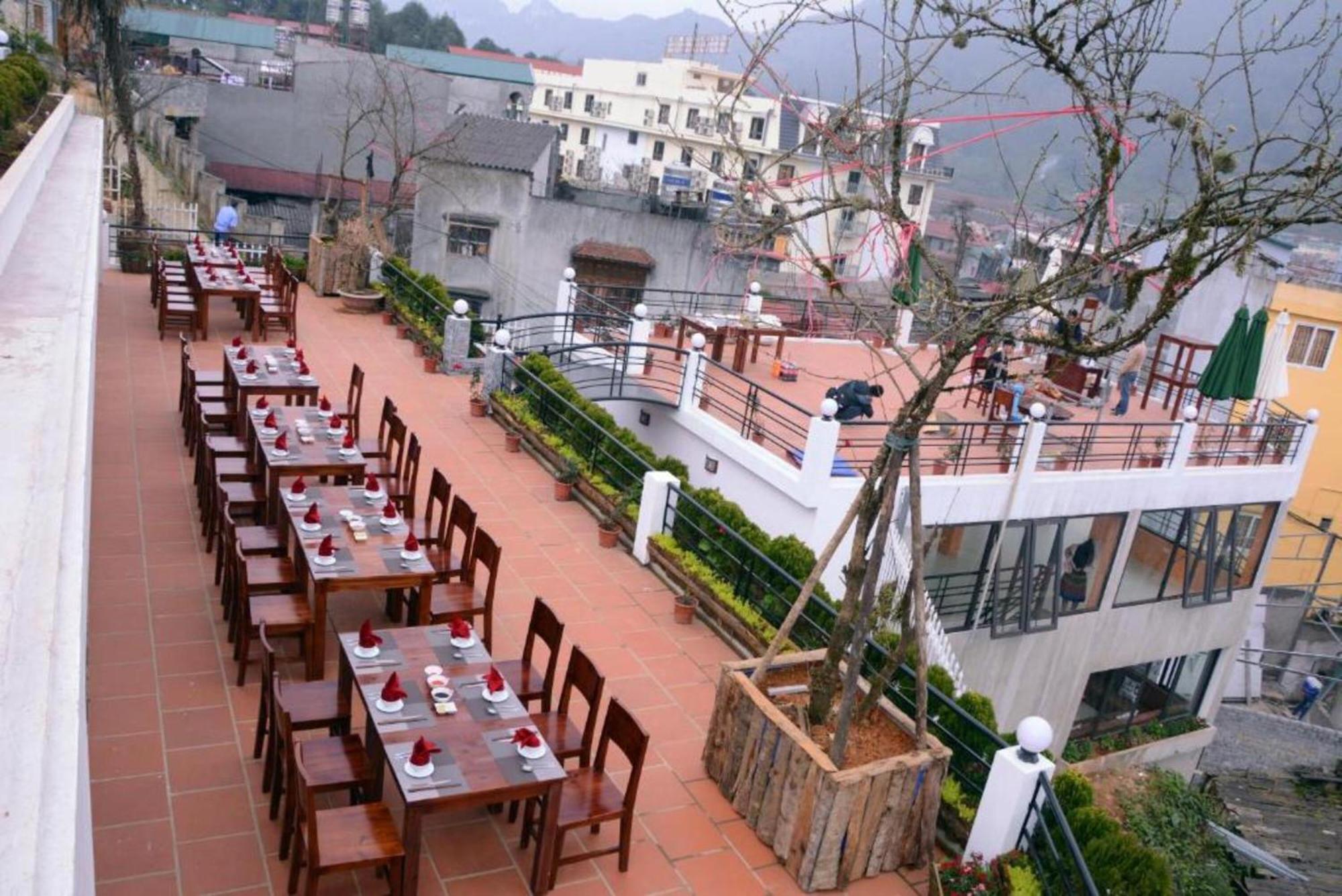 Hotel Village 3*