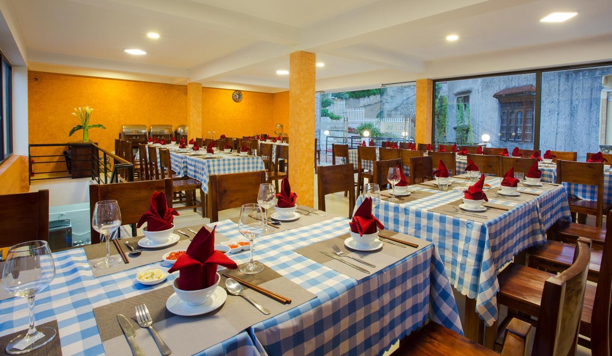 Village 3* Sapa